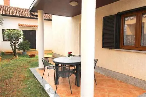 Apartment In Novigrad/Istrien 9505 Karpinjan Croatia